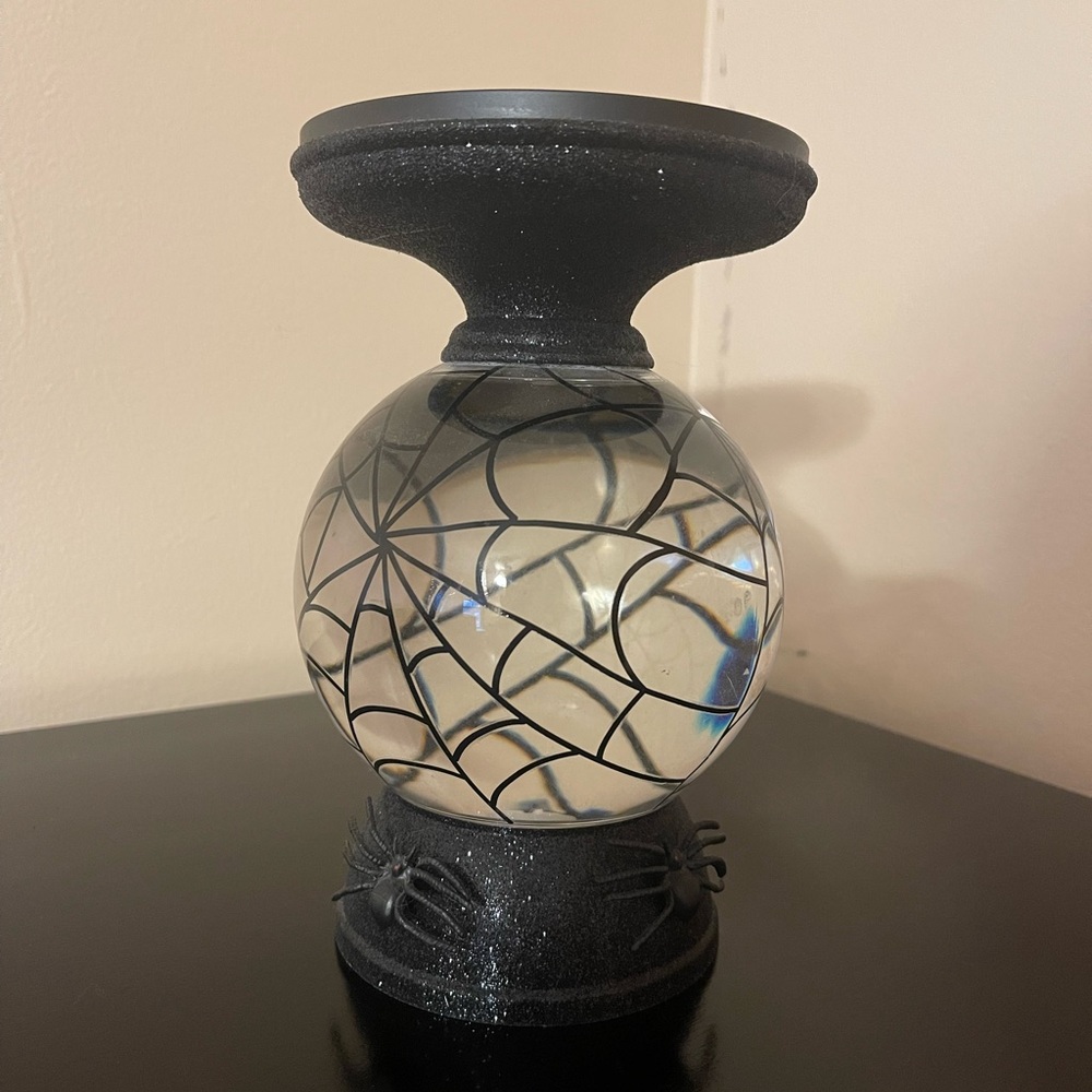 Bath & Body Works Halloween 2020 Spiderweb Globe Pedestal